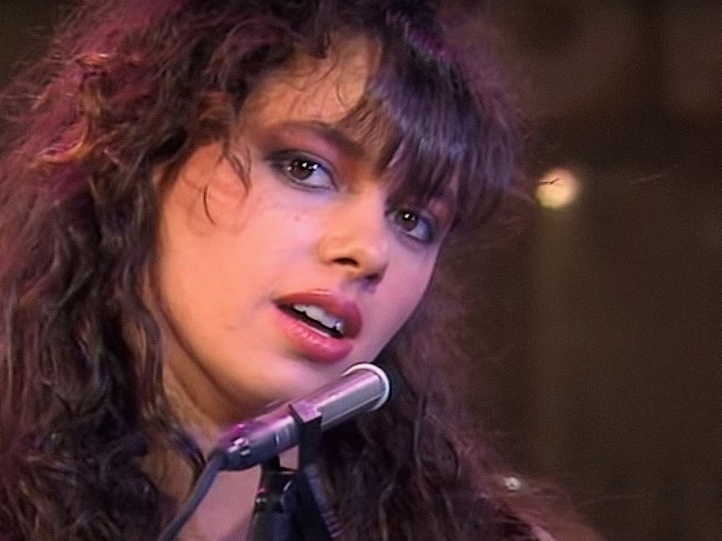 Bangles walk like. The Bangles. Anna LACAZIO. Susanna Hoffs.