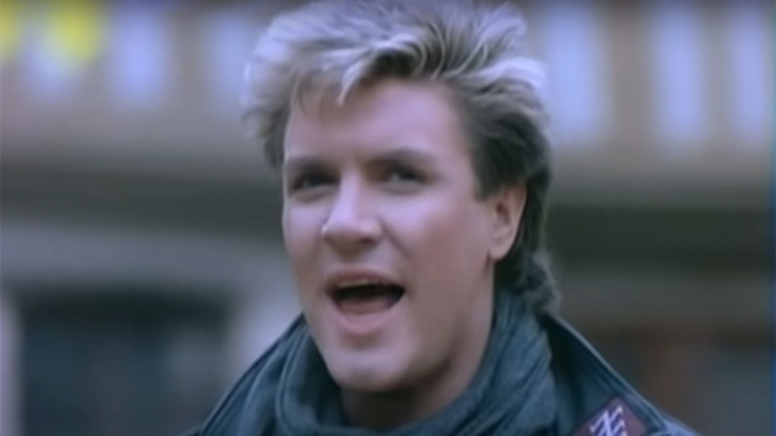Simon Le Bon im Duran Duran-Musikvideo zu "New Moon On Monday" (1984)