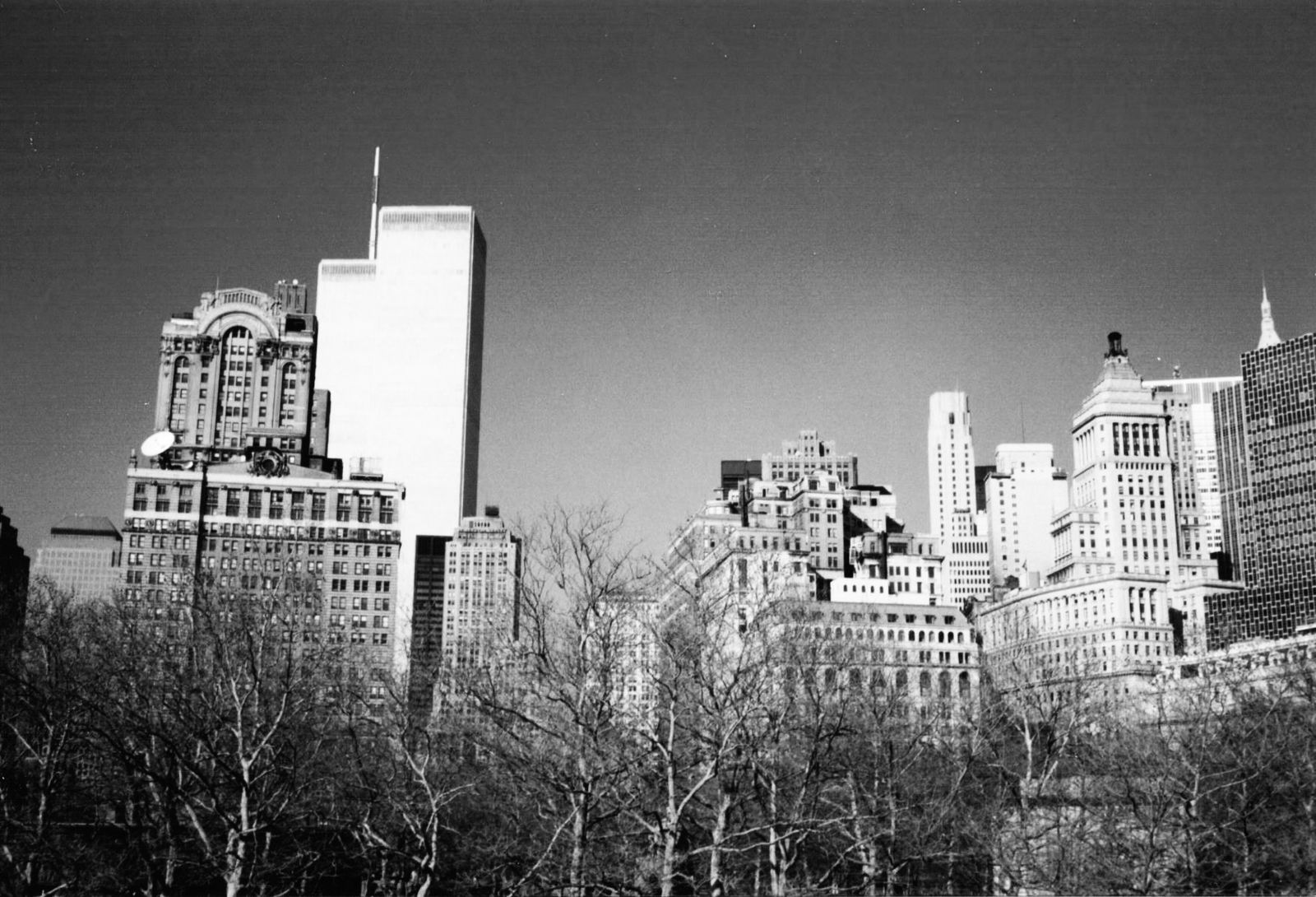 World Trade Center von Downtown Manhattan gesehen (1995)