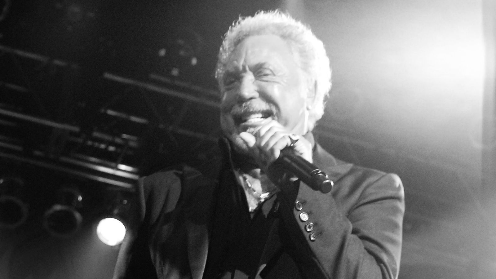Tom Jones