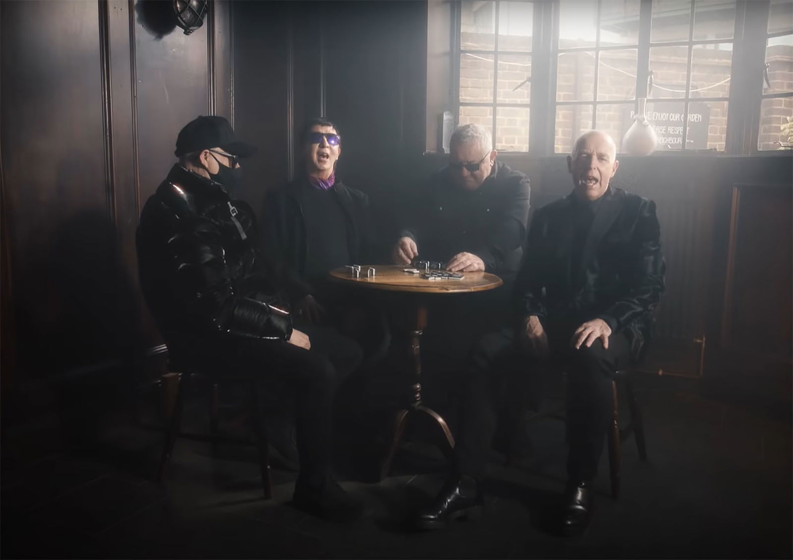 Soft Cell & die Pet Shop Boys im Musikvideo zu "Purple Zone" (2022)