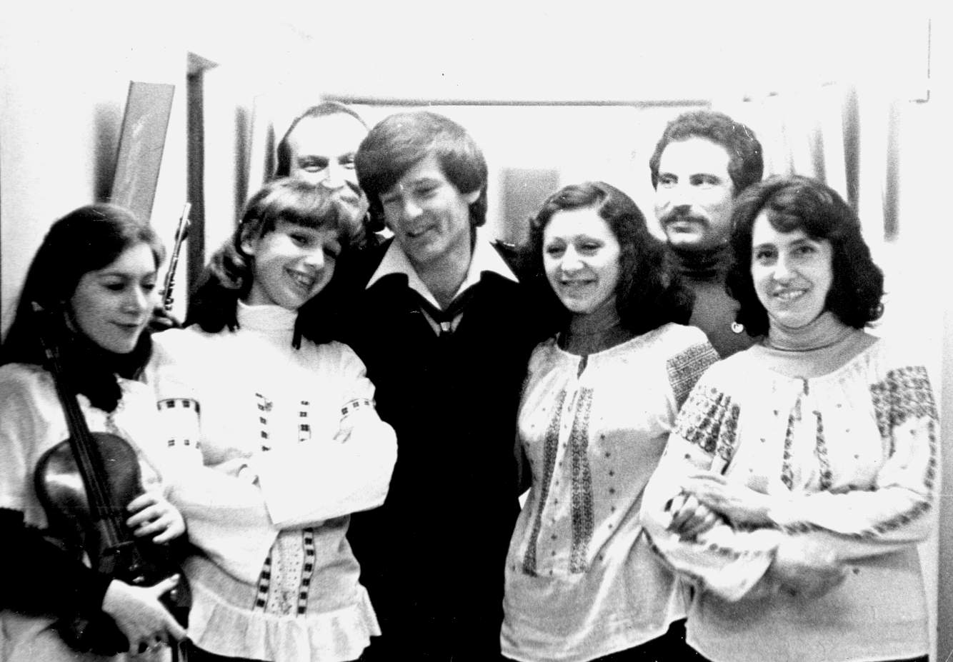 Dean Reed mit dem Ensemble "Grenada"