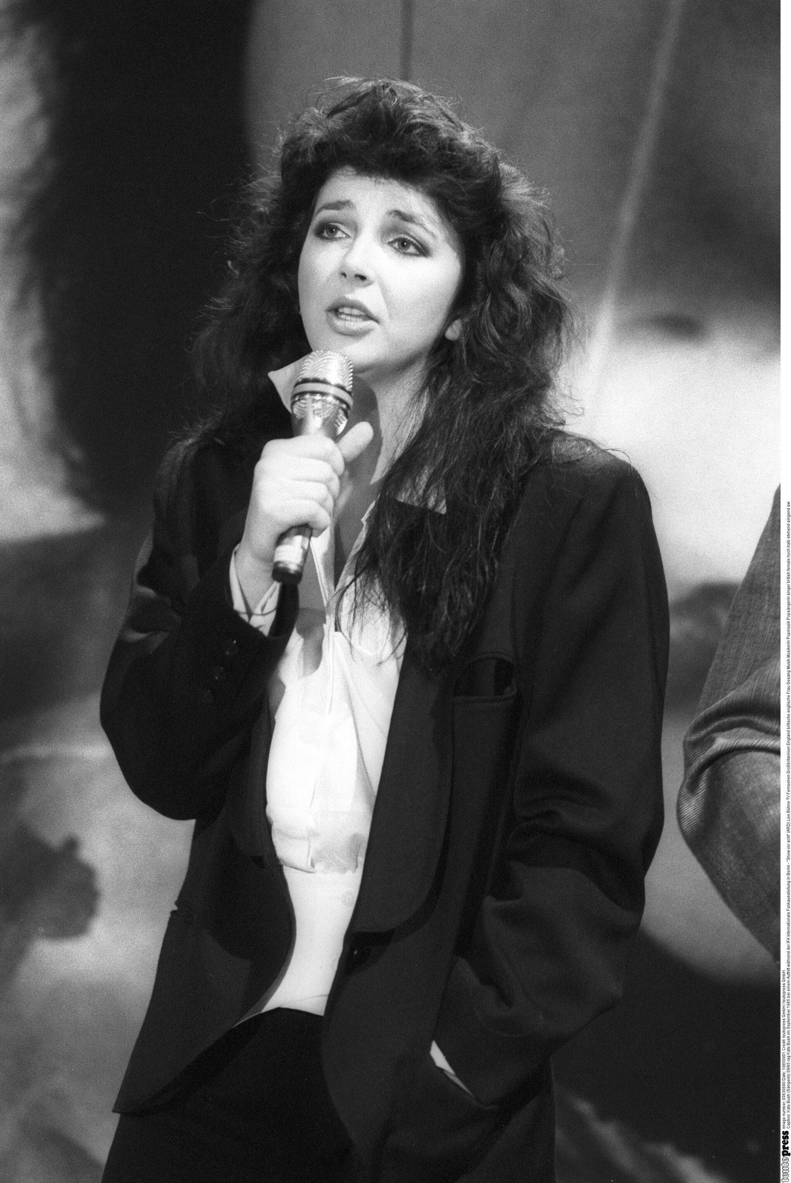 Kate Bush im September 1985 bei einem Auftritt während der Internationalen Funkausstellung IFA in Berlin