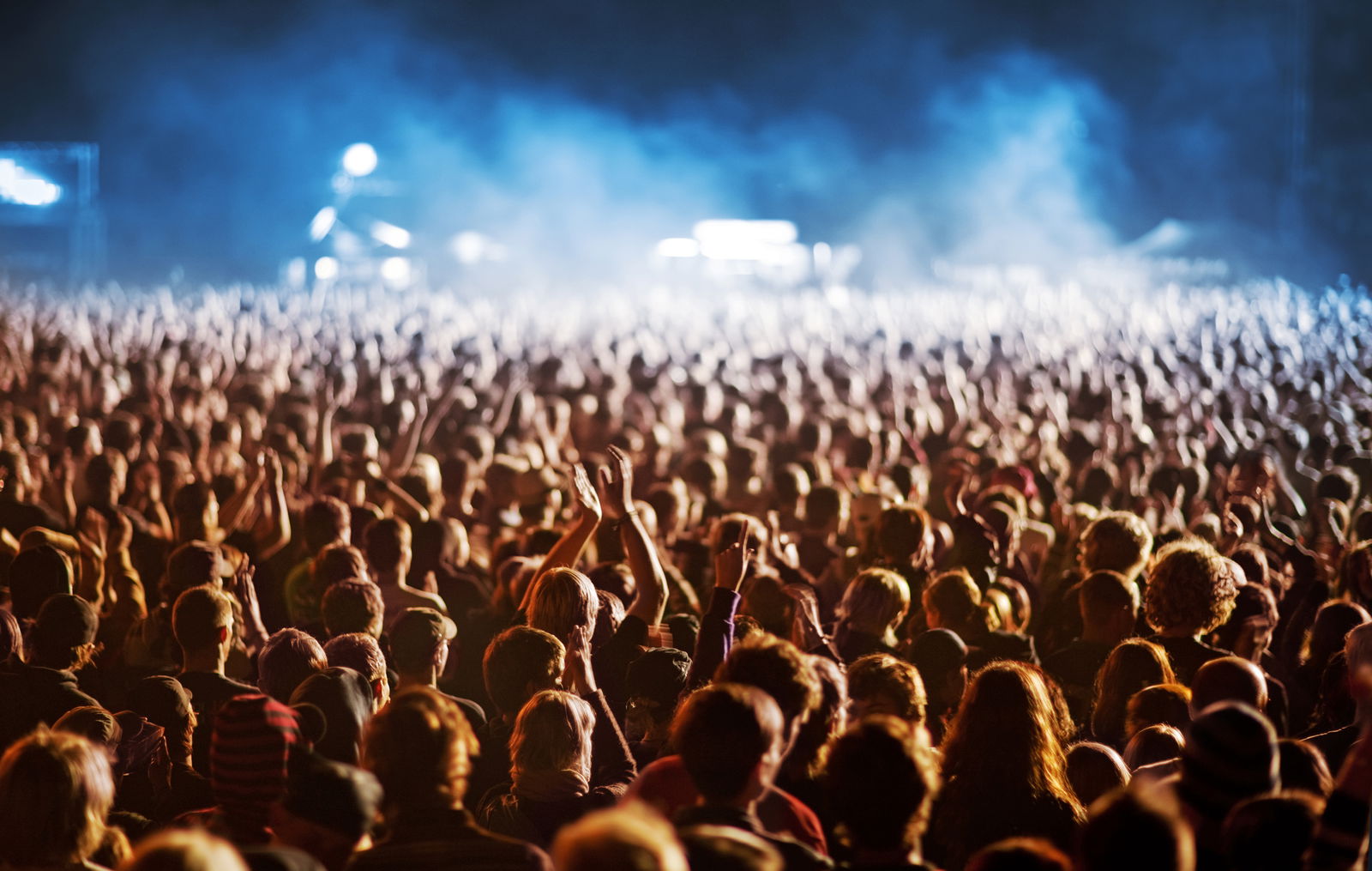 Zuschauer bei einem Konzert