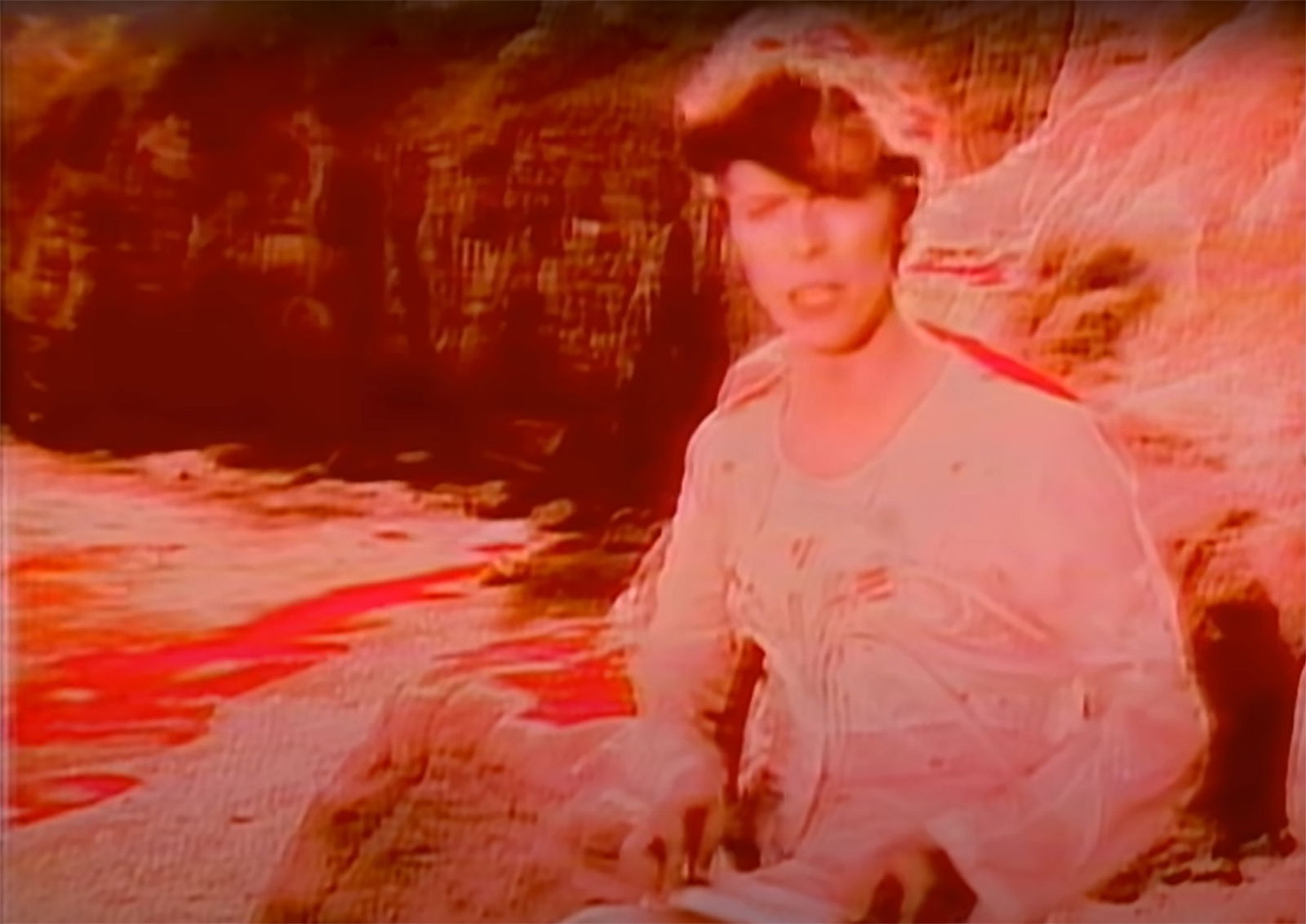 David Bowie im "Ashes To Ashes"-Video (1980)