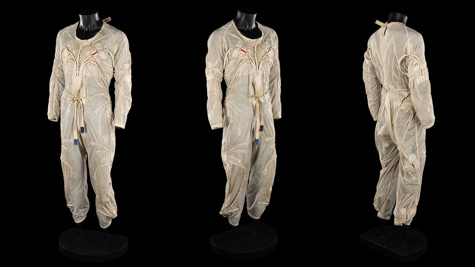 David Bowies Raumanzug aus dem "Ashes To Ashes"-Video