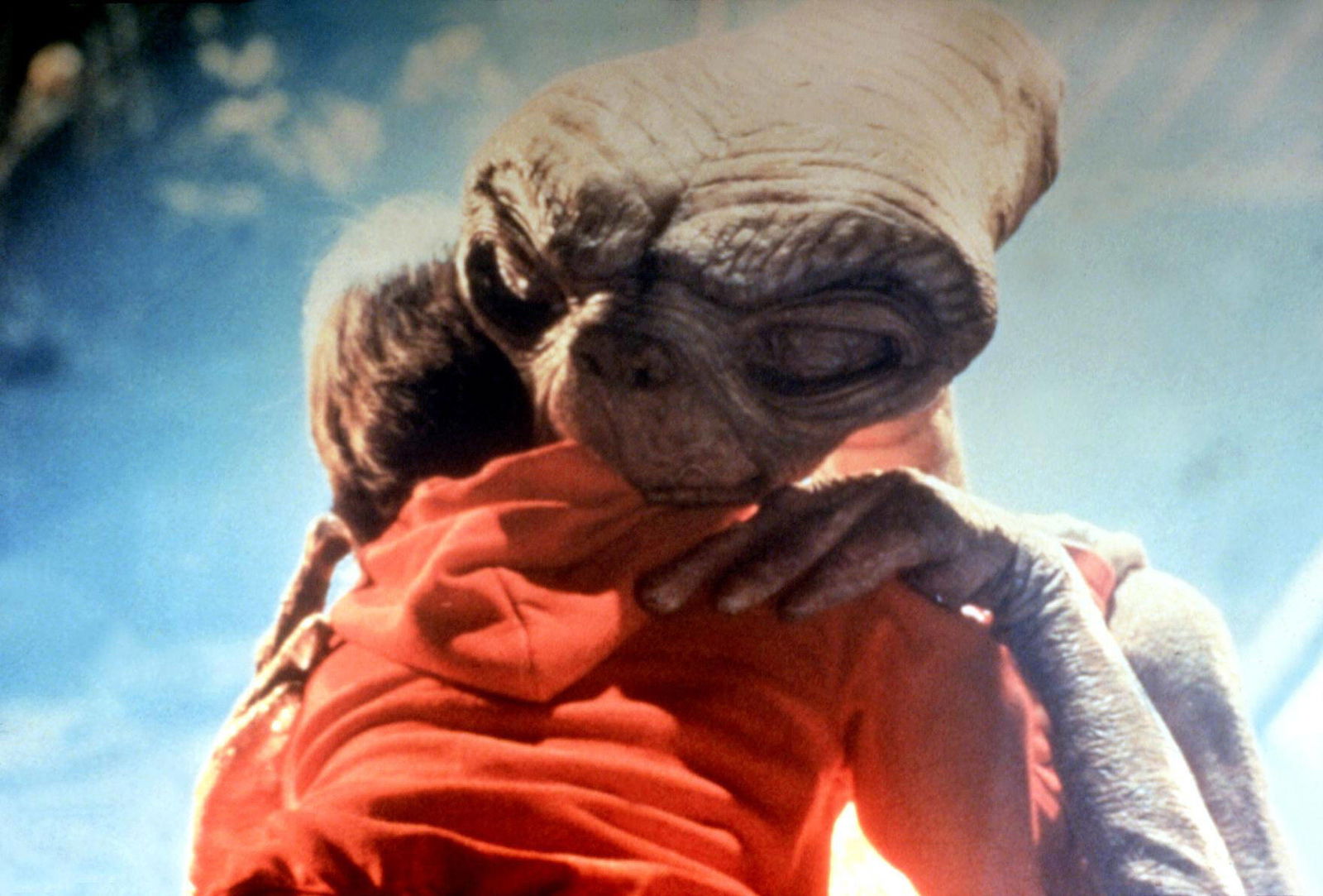 E. T. (1982)