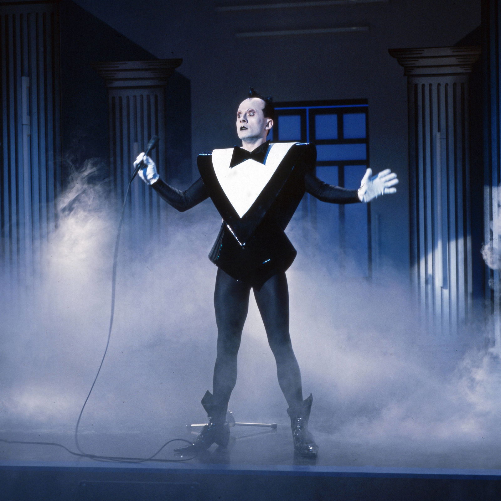 Der deutsche Pop-Countertenor Klaus Nomi, Deutschland 1980er Jahre.