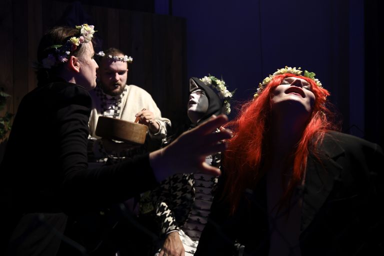 "DON'T YOU NOMI?" in der Staatsoper Berlin