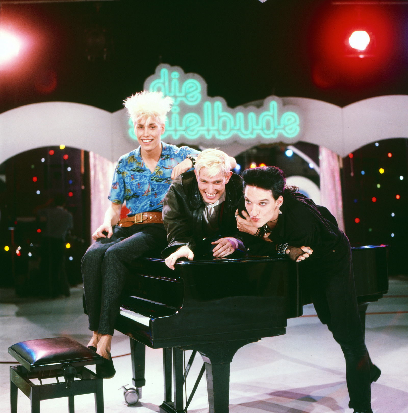 die ärzte: Farin Urlaub, Sahnie & Bela B (1984)