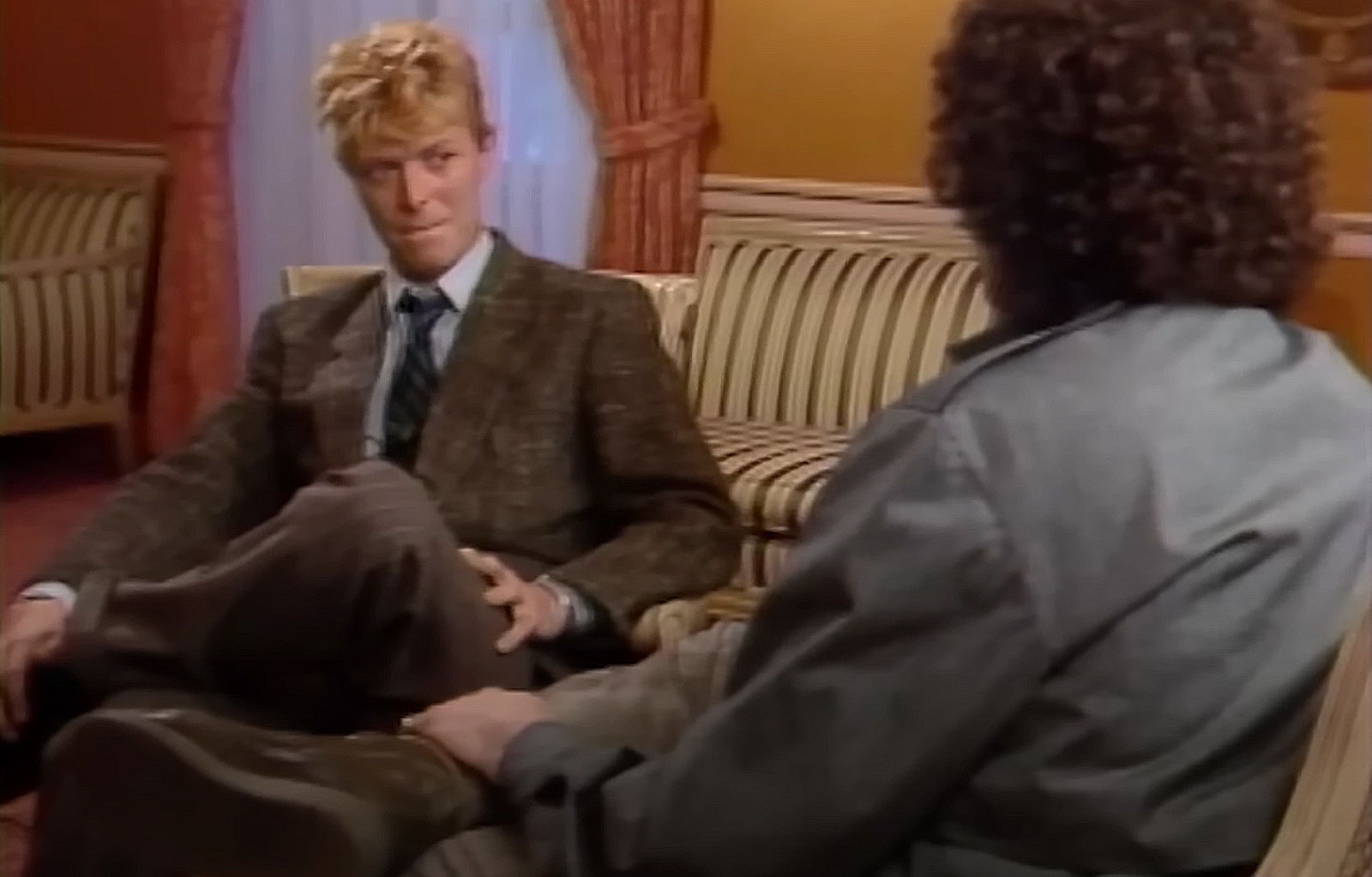 David Bowie im Interview mit MTV-Moderator Mark Goodman (1983)