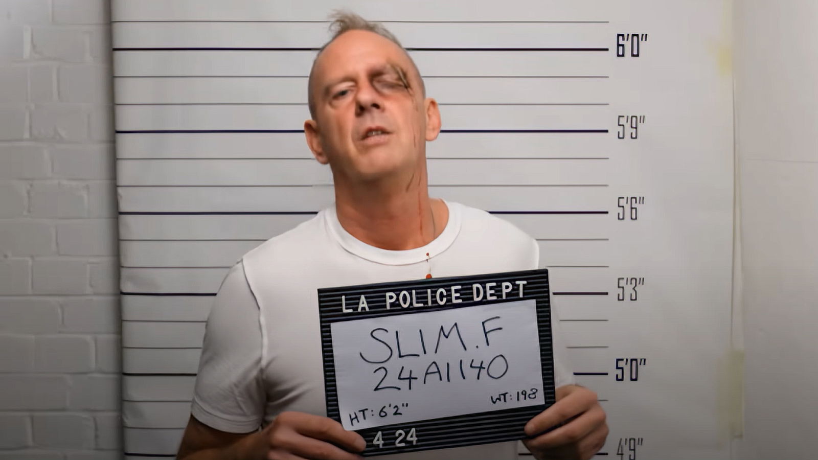 Fatboy Slim im "Rolse Model"-Musikvideo (2024)