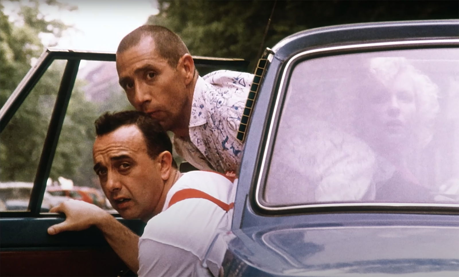 Trailer: Drei gegen drei (1985) Trio