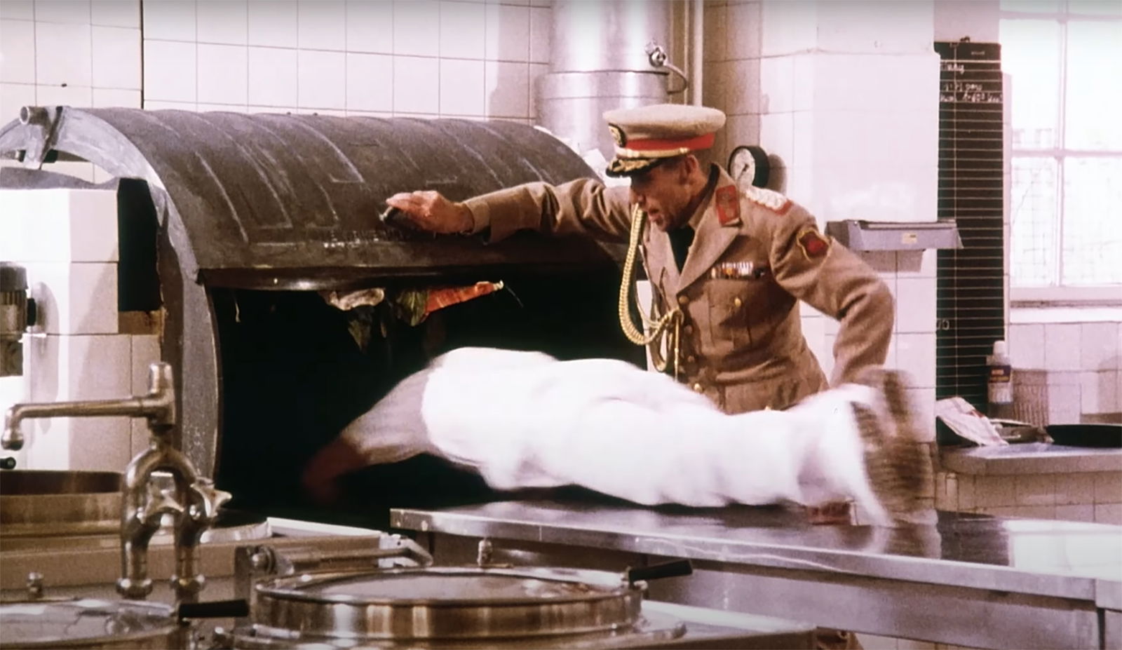 Trailer: Drei gegen drei (1985)