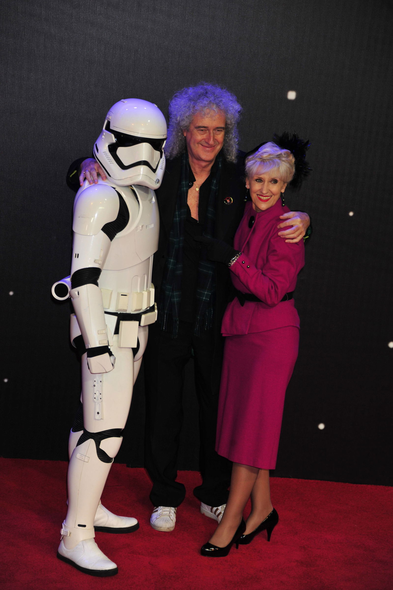 Stormtrooper, Brian May & Anita Dobson (2015)