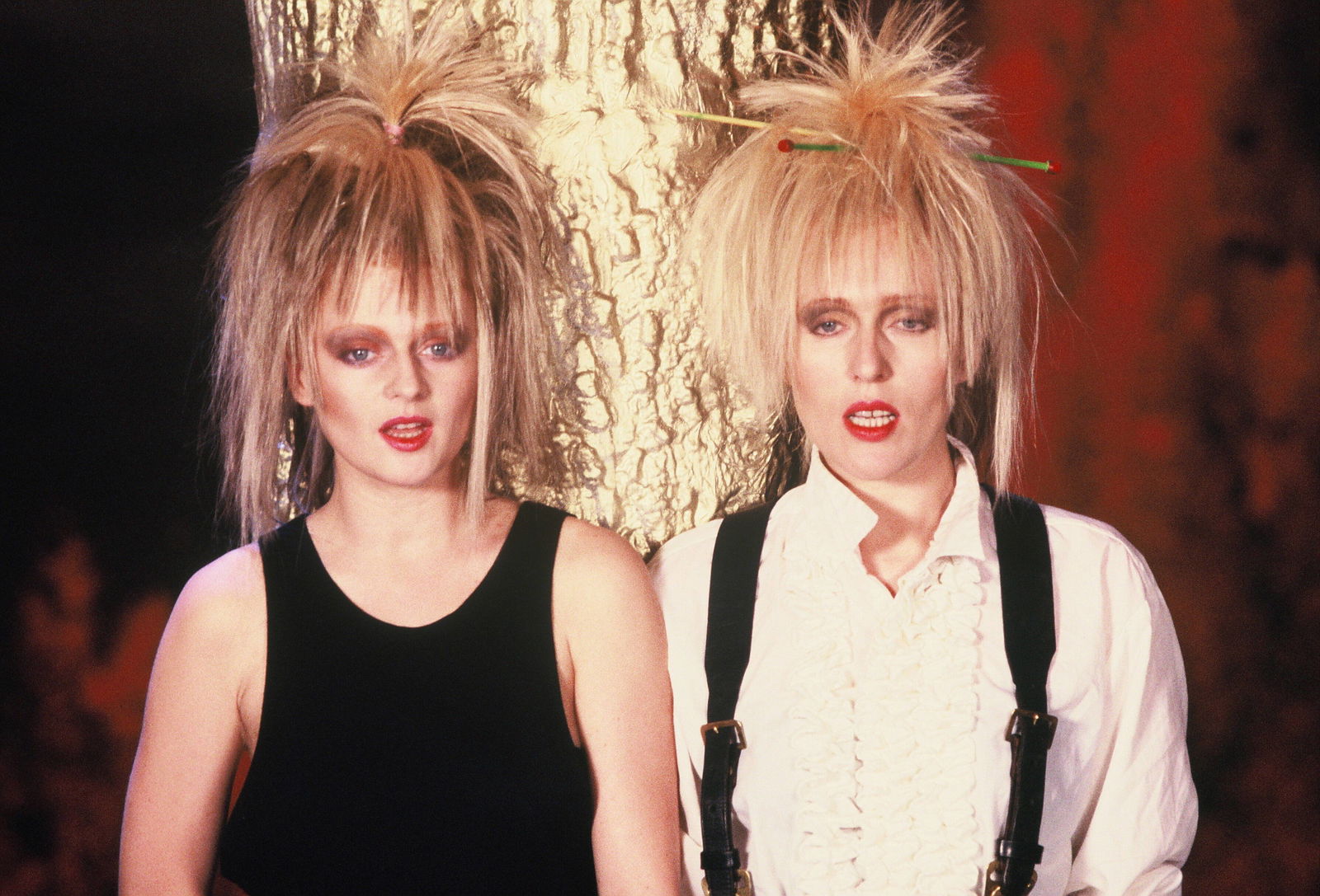 Humpe und Humpe Show mit Inga & Anette Humpe in Kostümen. das Spezial wurde im Jahre 1985 in der ARD ausgestrahlt