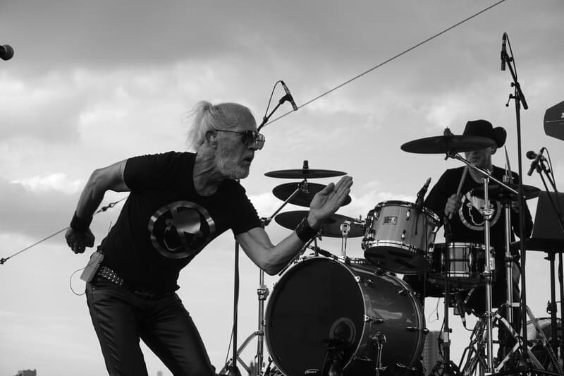 ivan+being+ivan+drums+behind