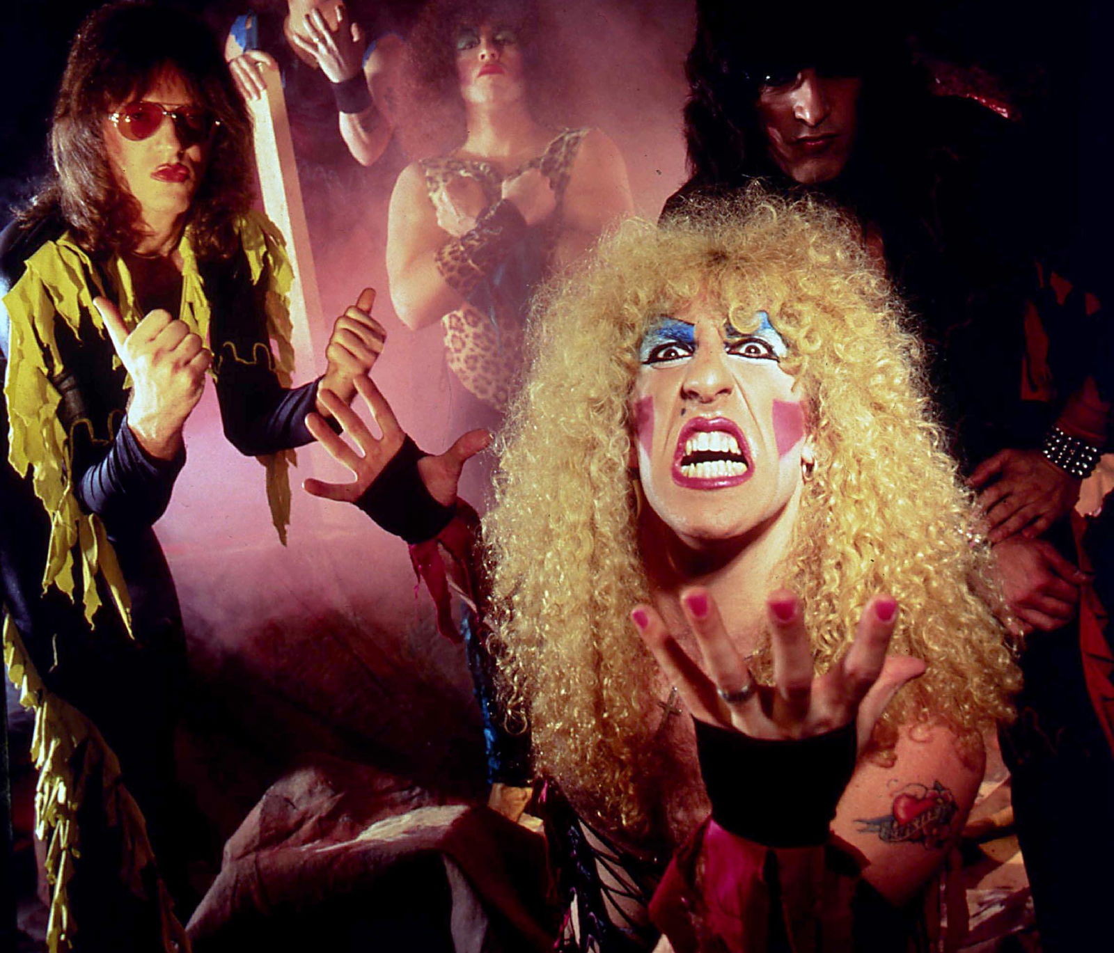 Twisted Sister (1983)