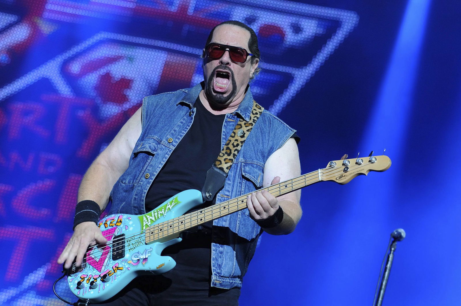 Mark Mendoza von Twisted Sister (2016)