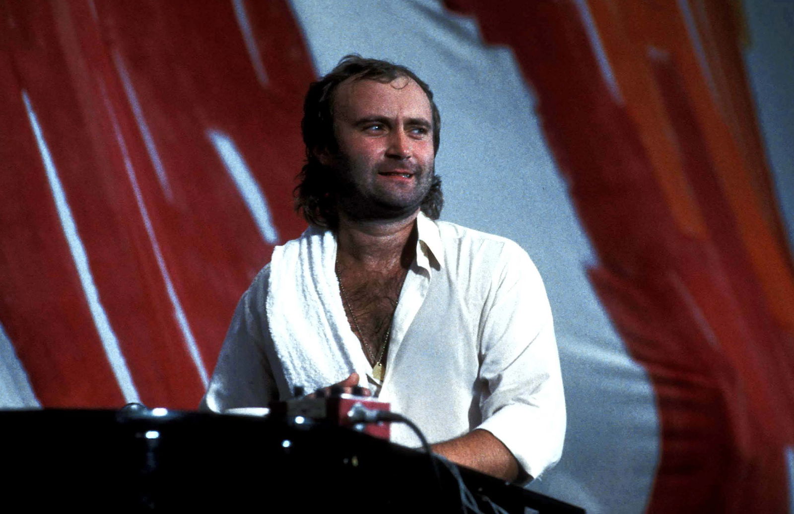 Phil Collins (1985)