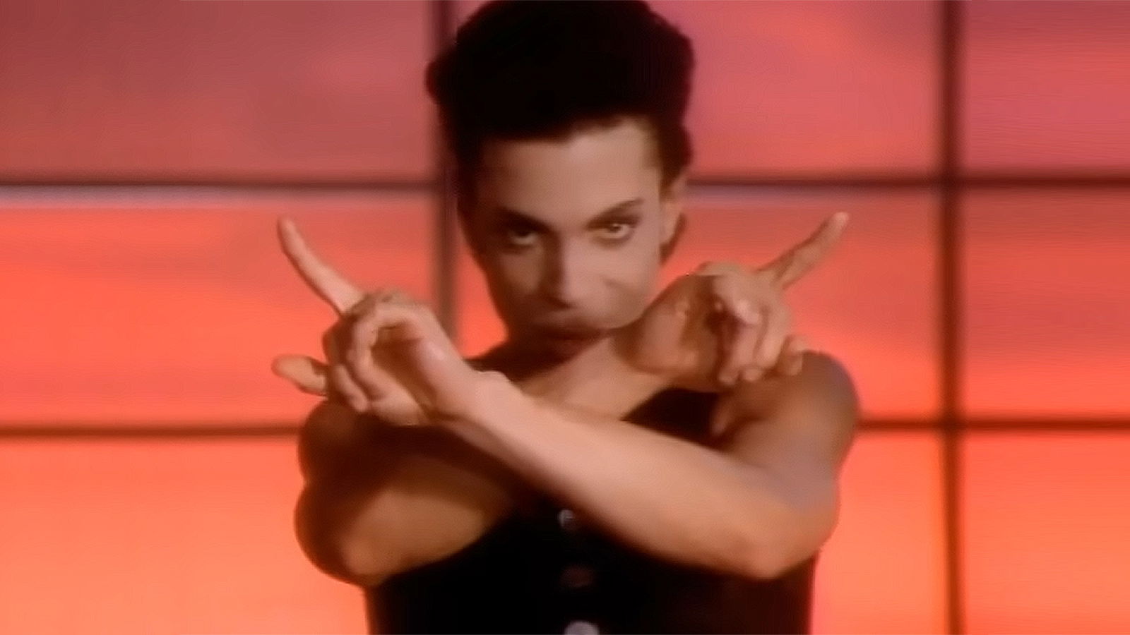 Prince im Musikvideo zu "Kiss" (1986)