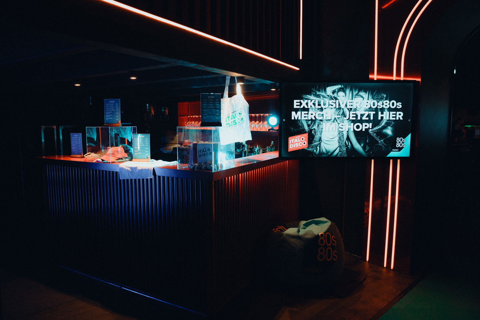 80s80s Italo Disco Club Session am 19.03.26 in Hannover