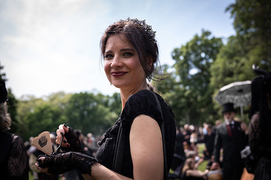 80s80s beim Wave-Gotik-Treffen | Das Viktorianische Picknick im Clara-Zetkin-Park