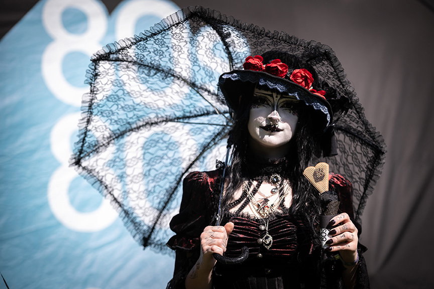80s80s beim Wave-Gotik-Treffen | Das Viktorianische Picknick im Clara-Zetkin-Park