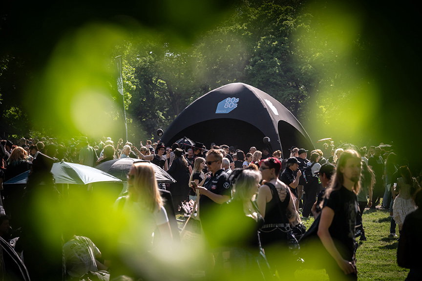 80s80s beim Wave-Gotik-Treffen | Das Viktorianische Picknick im Clara-Zetkin-Park