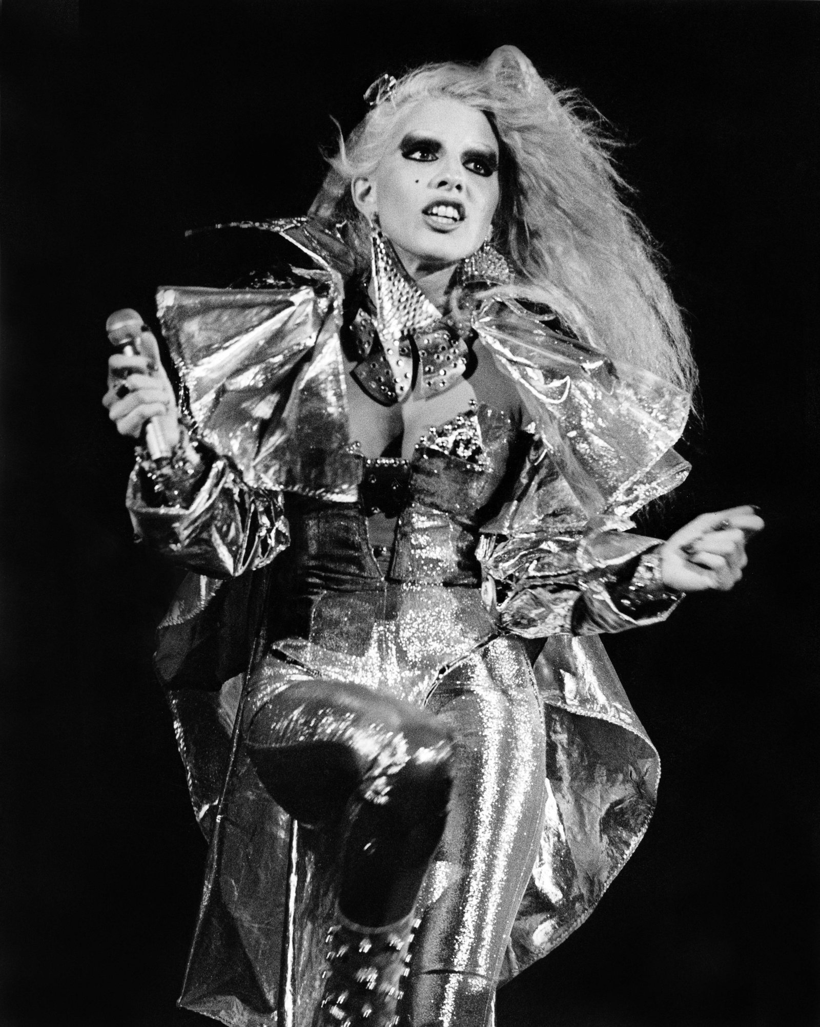 Dale Bozzio, Missing Persons (1983)