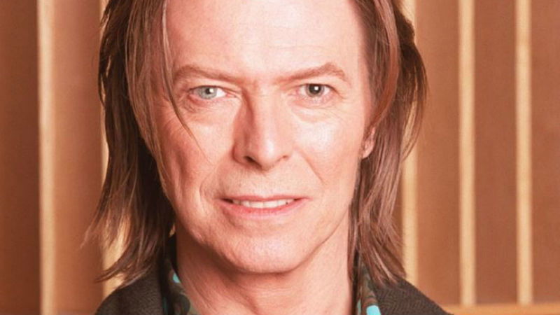 Ausstellung zeigt David Bowies Kokain-Löffel