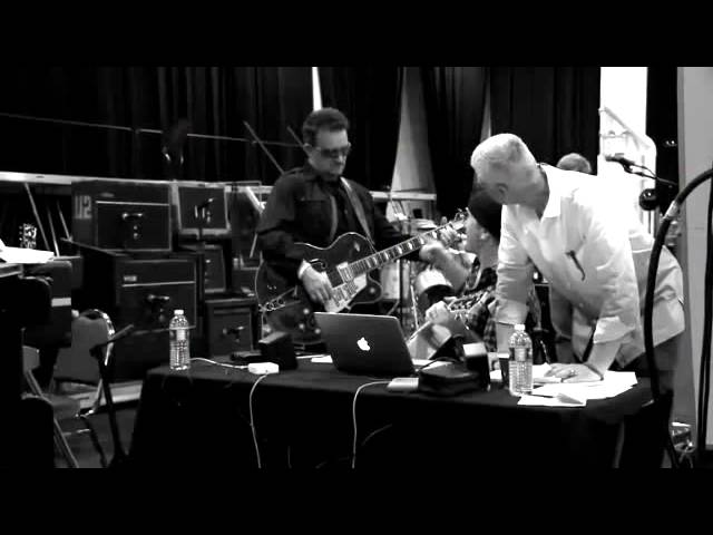 U2: Bono 2010 surgery, hospital in Munich - This is not very rock and roll