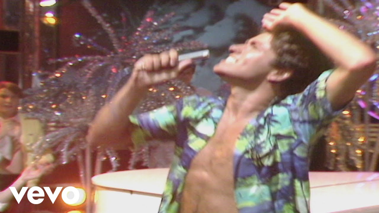 Wham! - Club Tropicana (Live from Top of the Pops 1983)