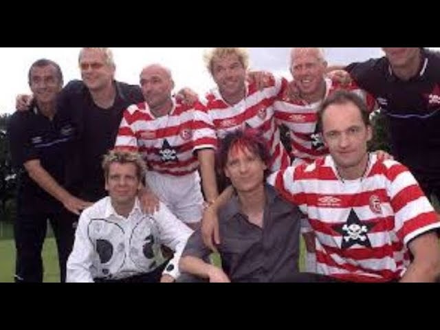 2001 Fortuna Düsseldorf | Toten Hosen Trikot | Trikotsponsor | Campino, Breiti, Shittu