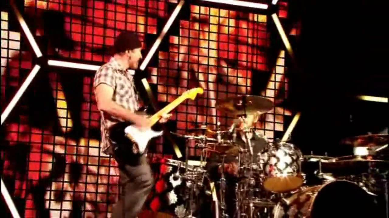 Muse - Where The Streets Have No Name (feat. The Edge) live @ Glastonbury 2010