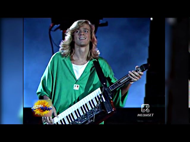 Sandy Marton - People From Ibiza (Festivalbar Verona 1984)