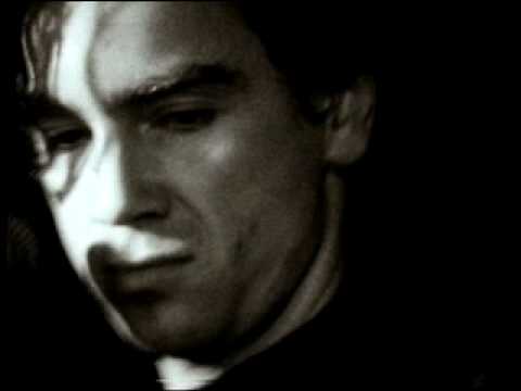 Julie Thru The Blinds (The Jeremy Days - 1989)