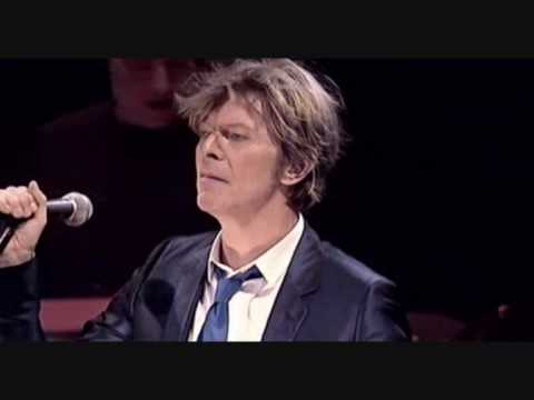 "Heroes" - David Bowie (Live in Berlin)