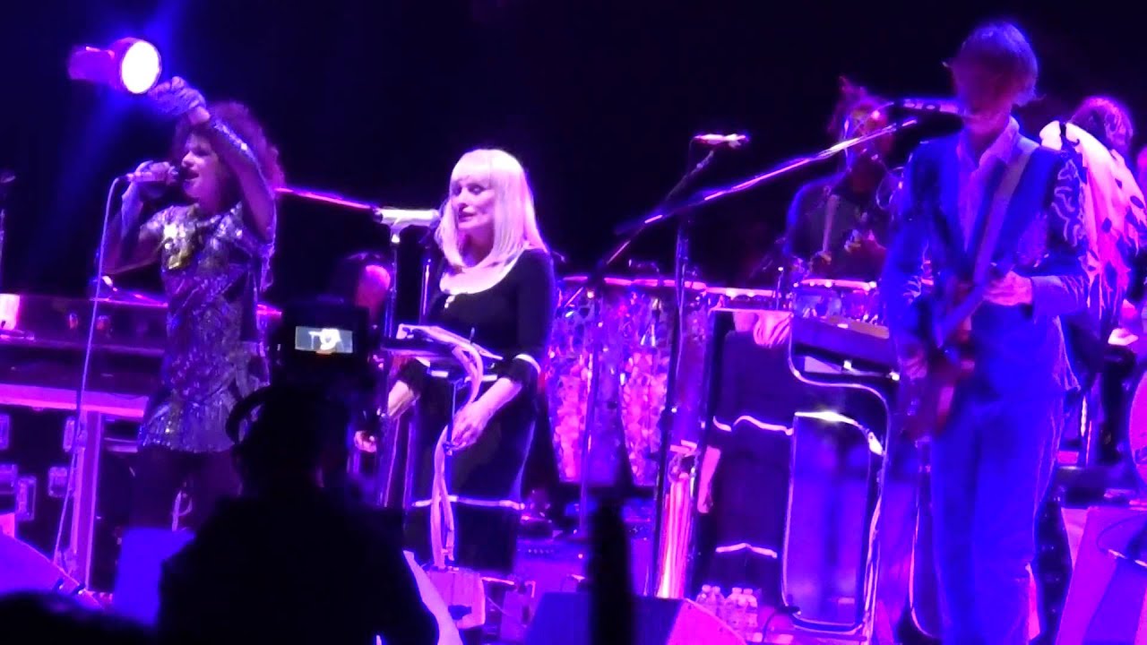 Arcade Fire F/ Debbie Harry Heart of Glass / Sprawl - Coachella 2014