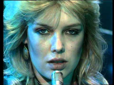 Kim Wilde - Kids in America (1981)