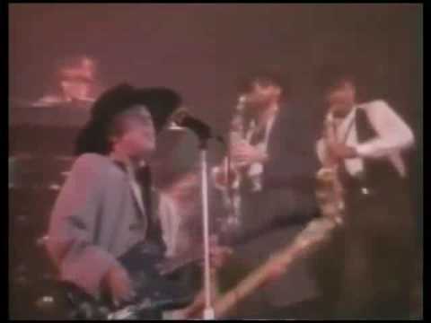 Prince And The Revolution: "America" (live) 