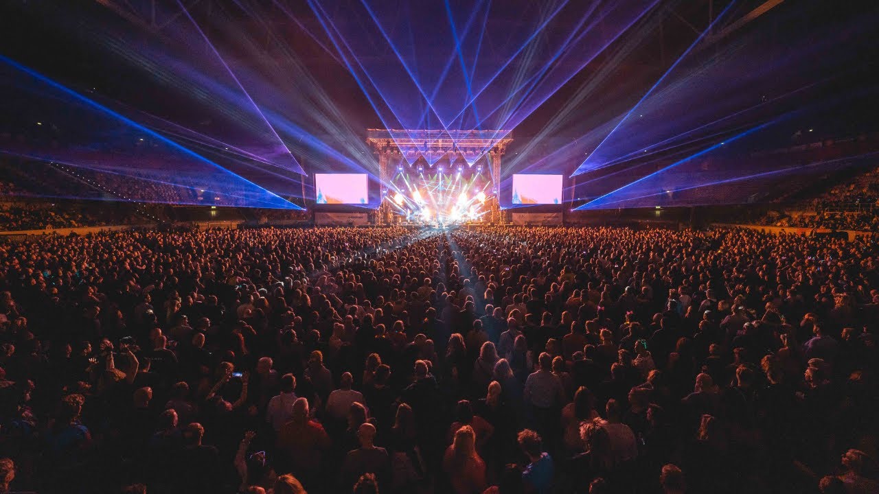 die 80er live auf Schalke – die größte 80er Party der Welt