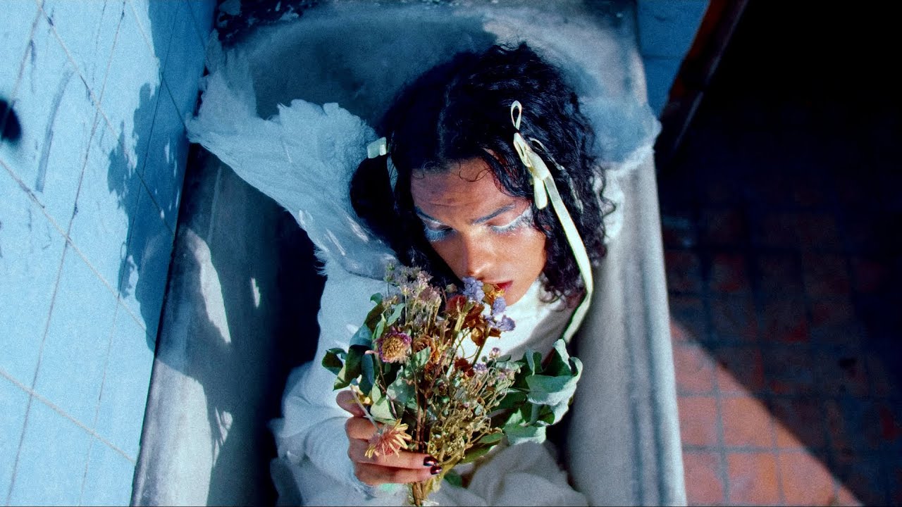 Absteige - Tanz mit mir (Official Video)