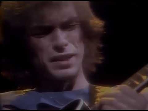 Asia - Heat of the Moment (Live 83) HQ