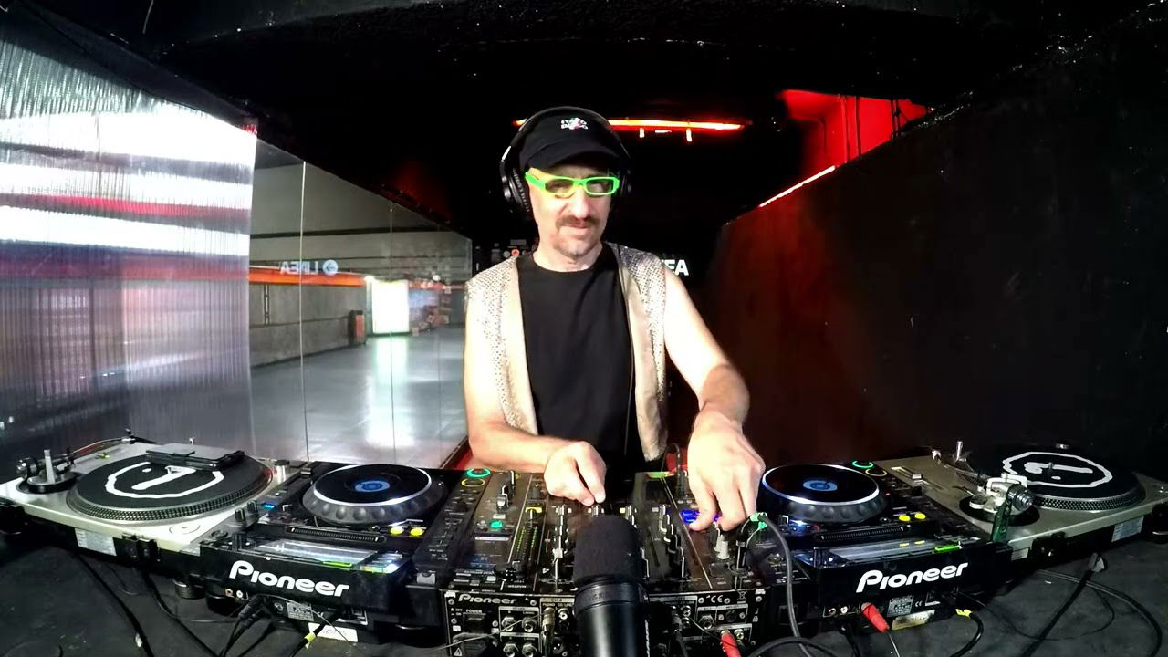 🚇 INSERTCOIN 80 E04 with DISCO BIZARRE (KitKat) pres. BIZARRE BILLY | LINEA MILANO - 10.09.2024