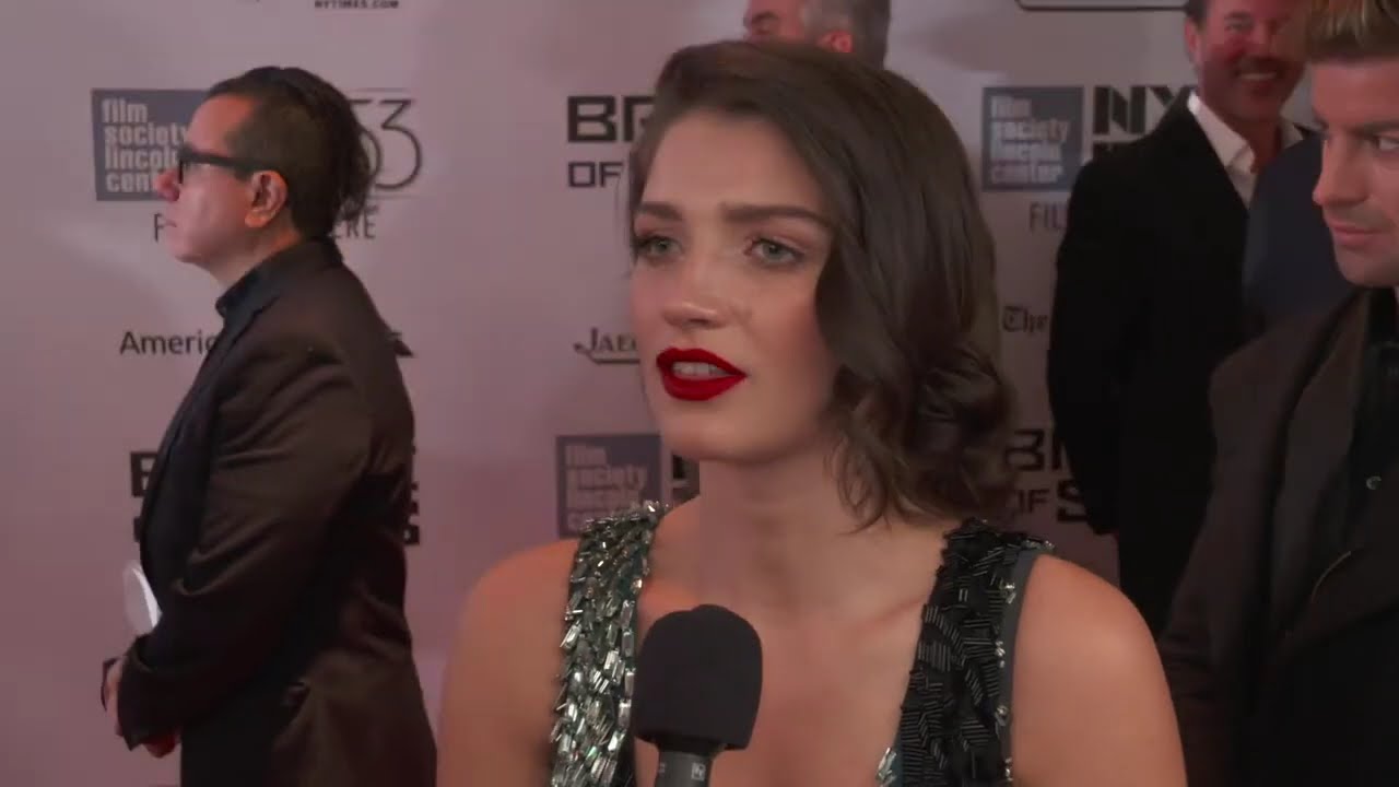 Bridge of Spies World Premiere Interview - Eve Hewson