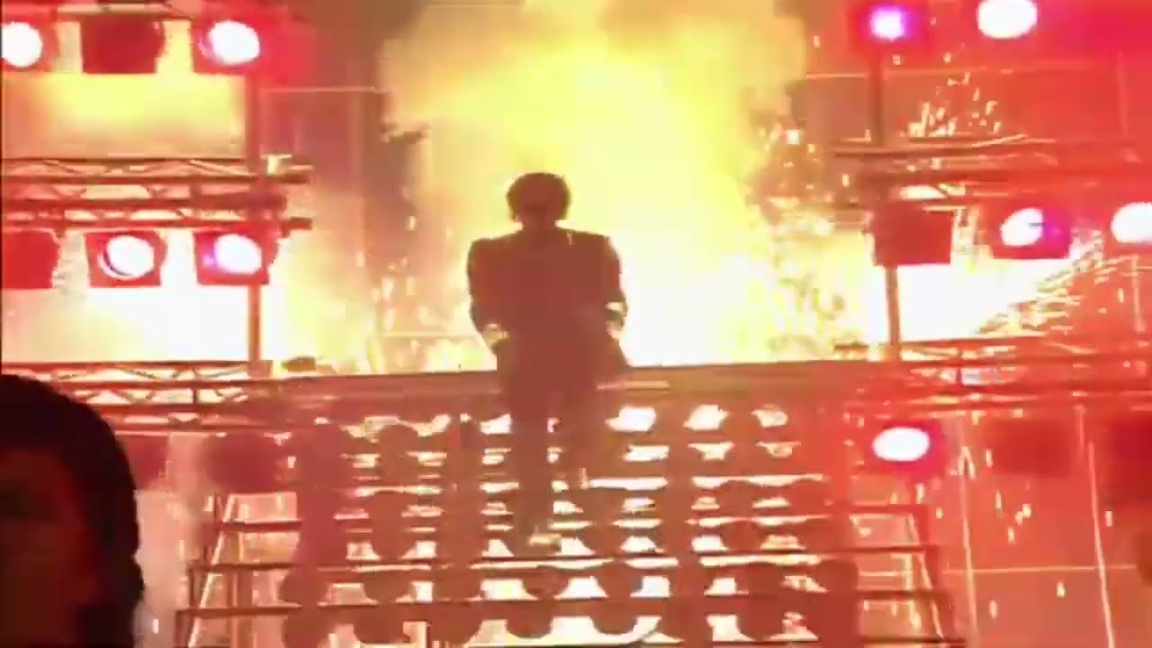 Michael Jackson’s Hair Caught on Fire During 1984 Pepsi Commercial